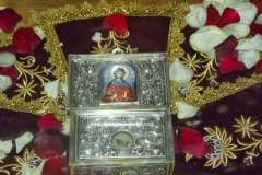 Απότμημα λειψάνου της Αγίας Μαρίνας στον Ιερό Ναό Αγίας Μαρίνης Διδυμοτείχου (εικ2)