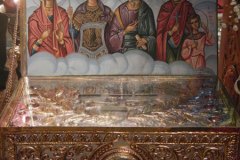 Απότμημα λειψανου της Αγίας Μαρίνας στον Ιερό Ναό Ευαγγελισμού της Θεοτόκου Φάρου Αυλίδος της Ιεράς Μητροπόλεως Θηβών καί Λεβαδείας